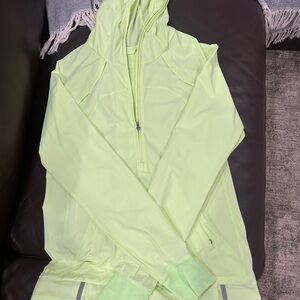 Lululemon lime Green running Jacket